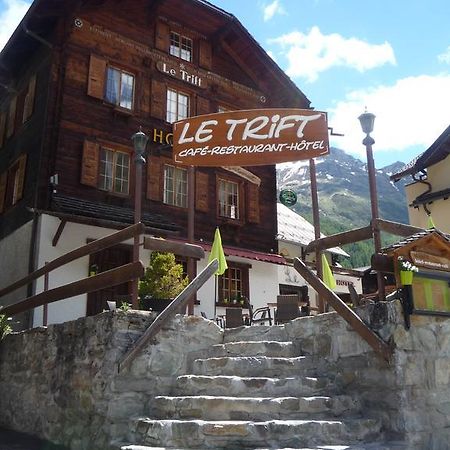 Hotel - Petit-Dejeuner Le Trift Ціналь Екстер'єр фото